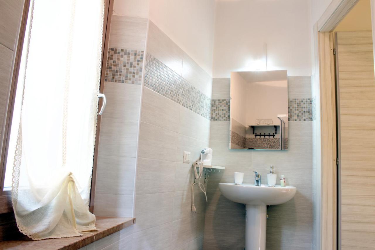 La Magnolia Guests House Bed & Breakfast Dervio Dış mekan fotoğraf