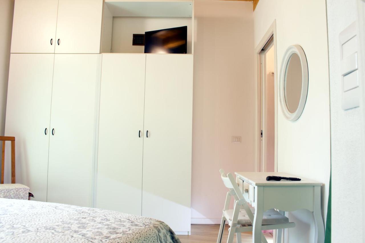 La Magnolia Guests House Bed & Breakfast Dervio Dış mekan fotoğraf